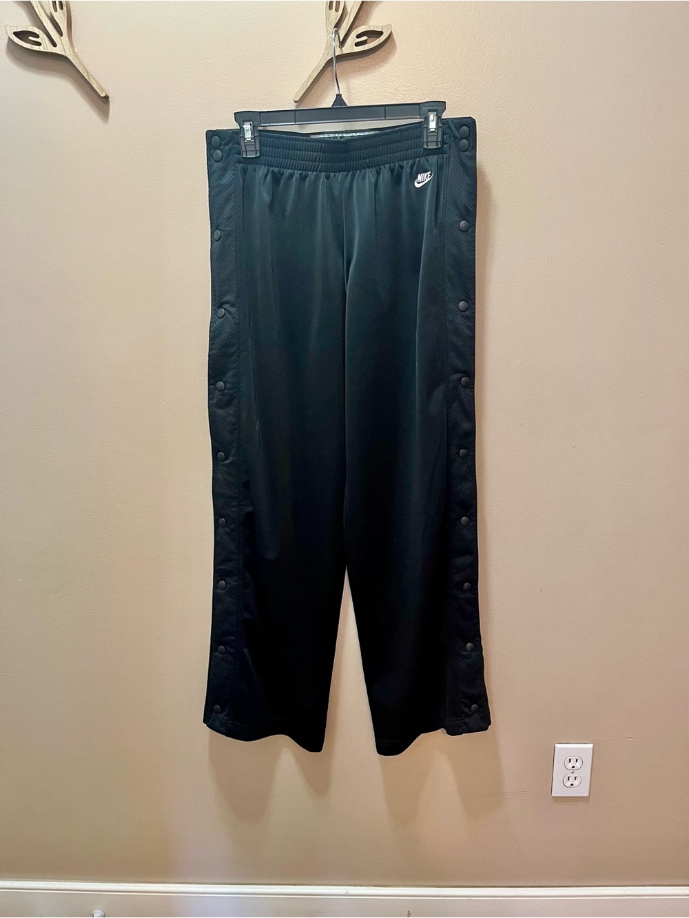 Nike Men’s Black Tear Away Snap Basketball Pants Size Small